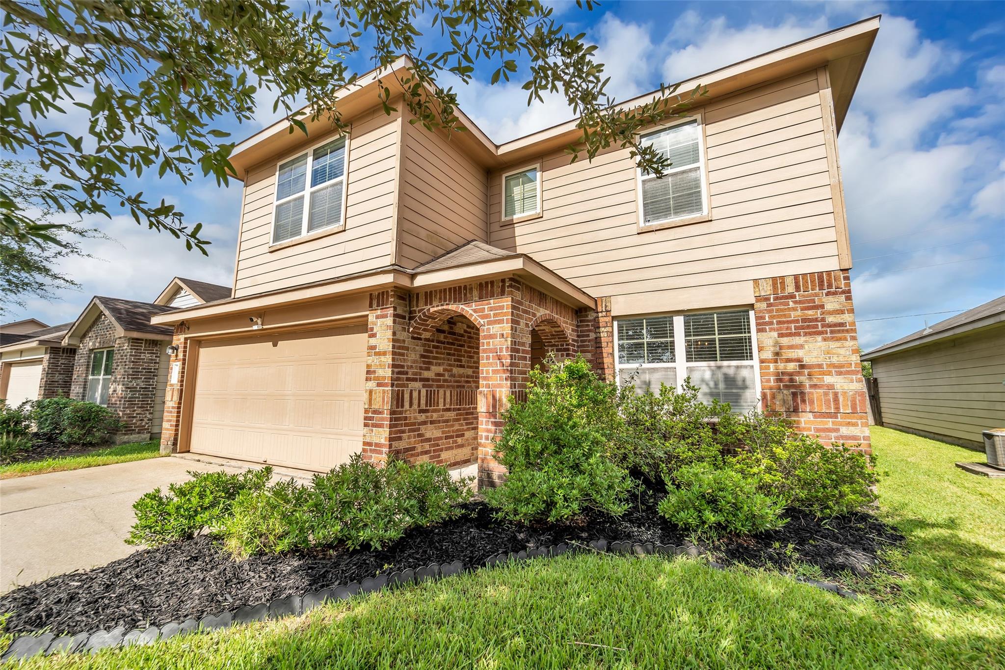 14218 Brunswick Place Drive — photo