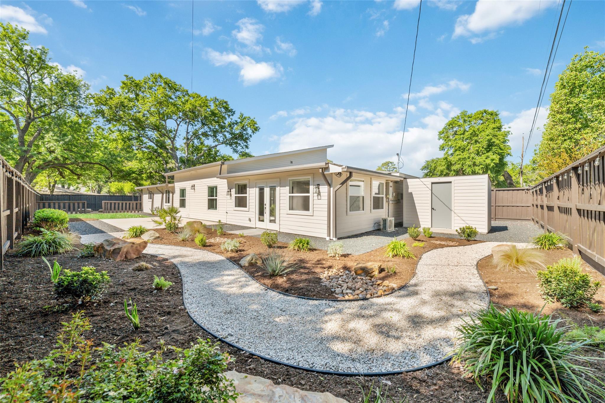9400 Spring Branch Drive, Houston, TX 77080 — photo 2