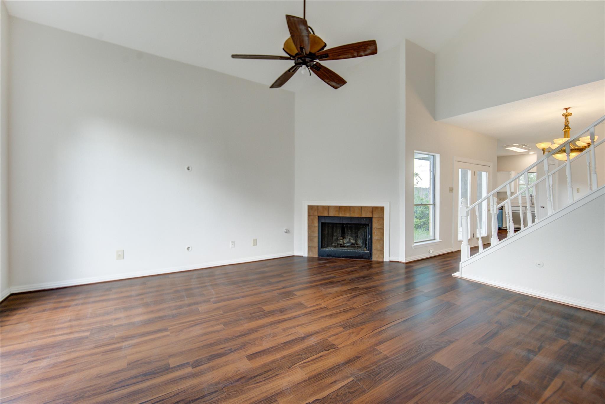 308 N Ranch House Road, Angleton, TX 77515