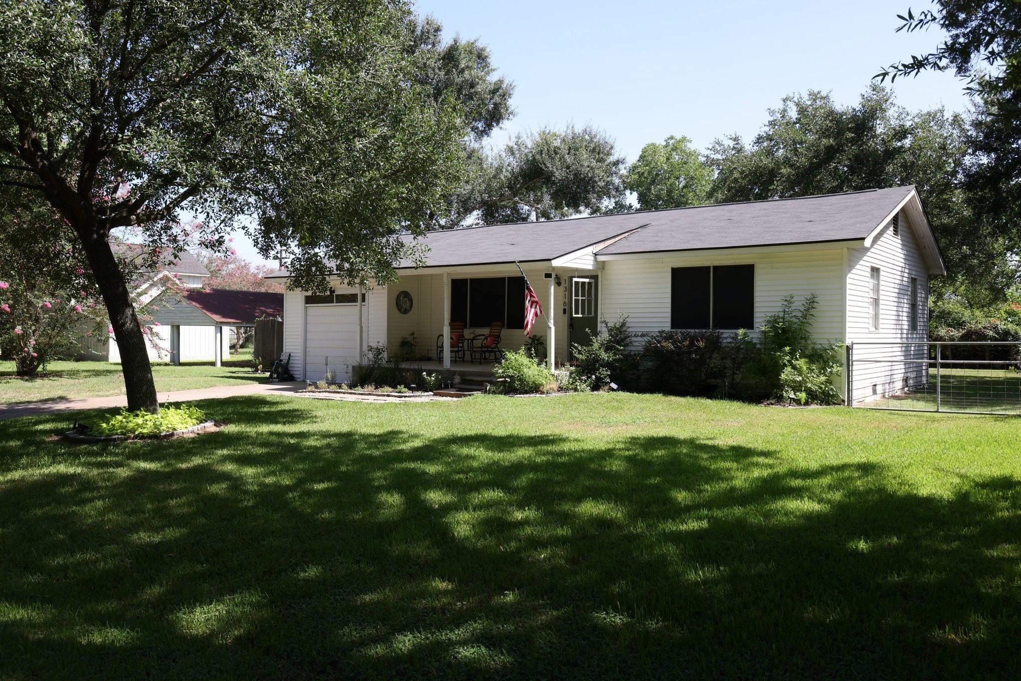 1316 Kathy Avenue — photo
