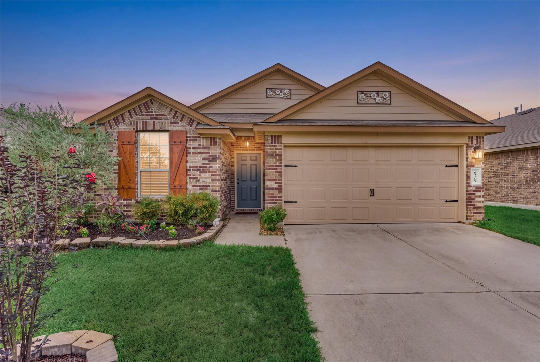 23415 Robbers Nest Drive — photo