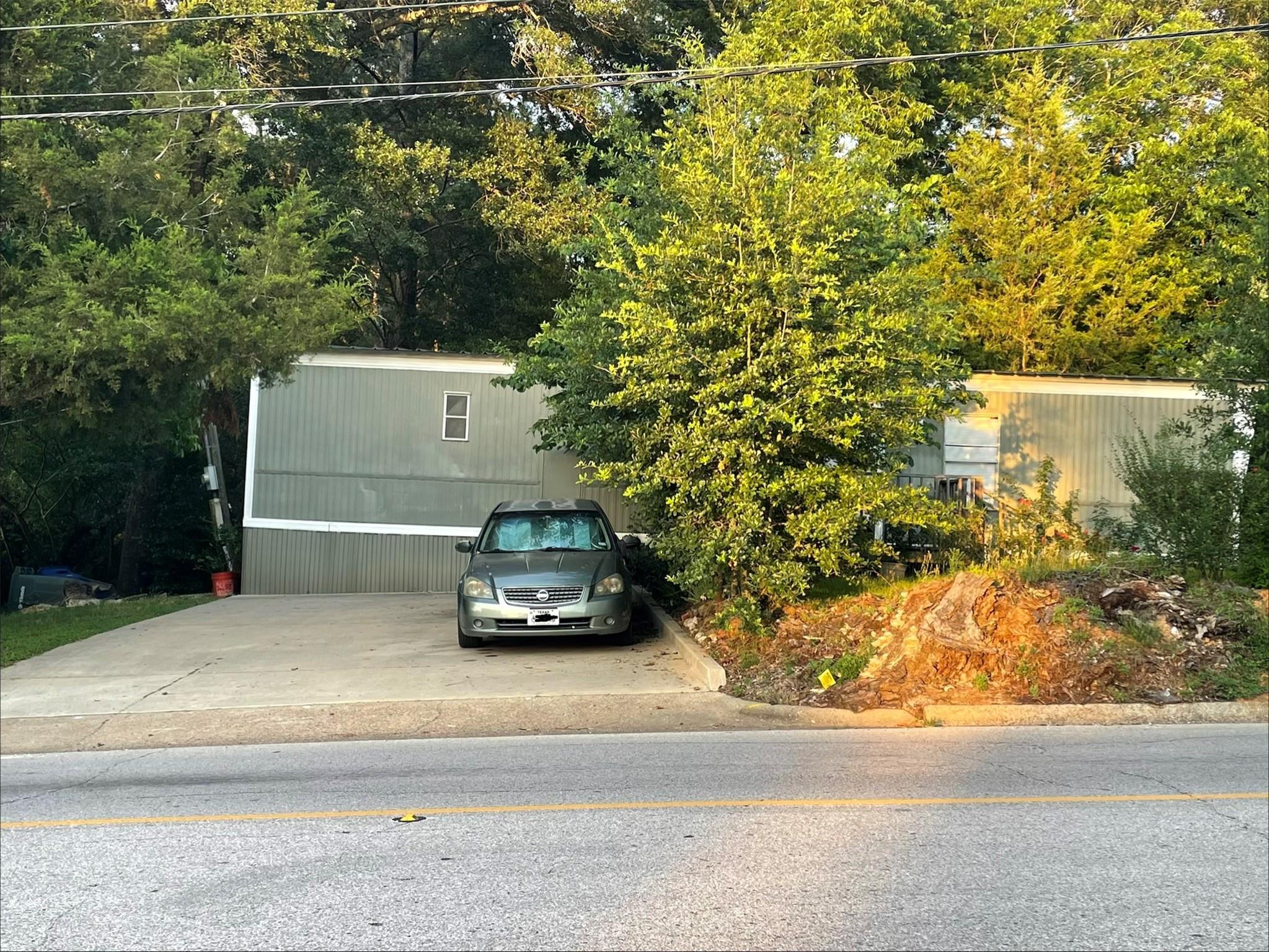 1407 N Sycamore Drive — photo