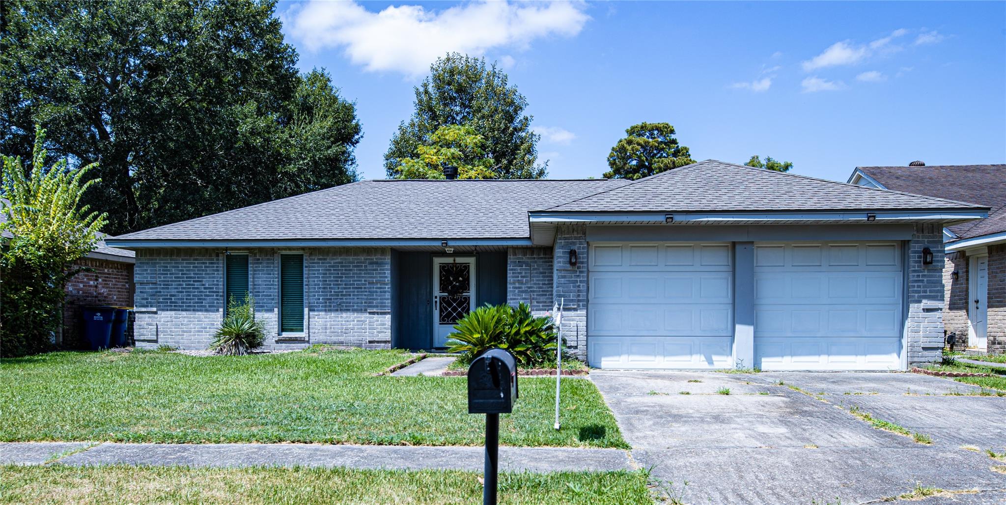 23115 Bright Star Drive — photo