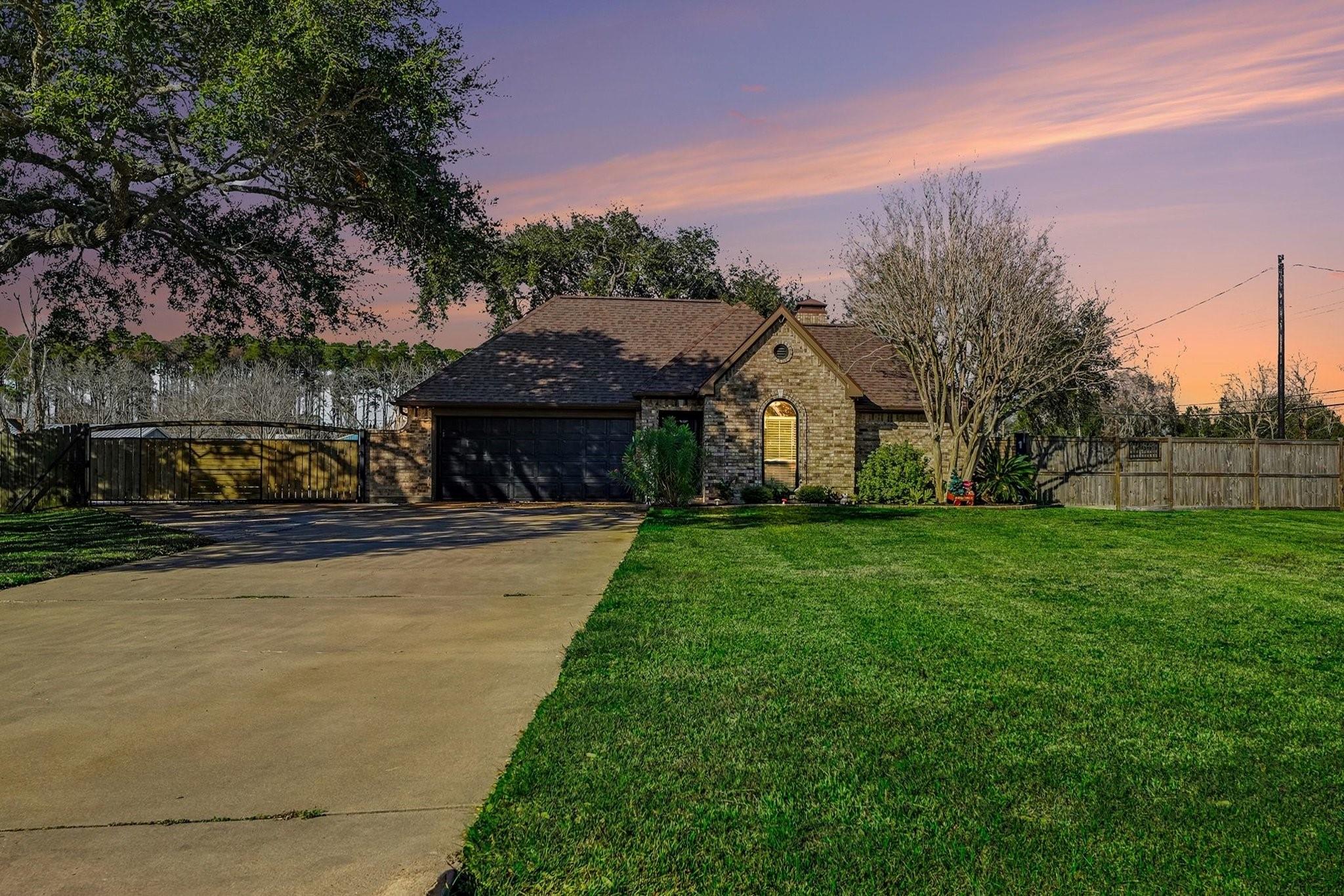 13402 Bob White Drive — photo