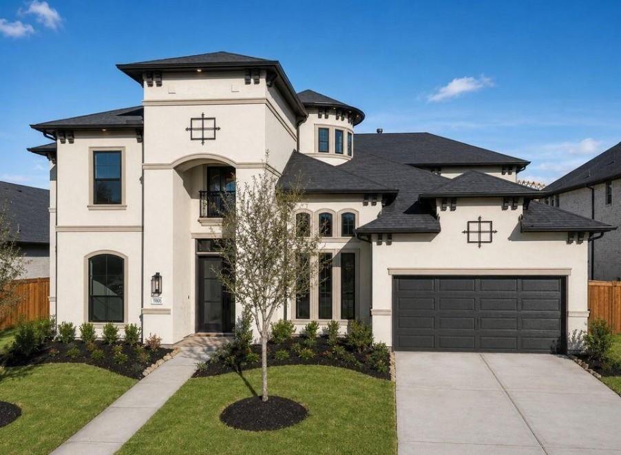 41807 Pearsall Street — photo