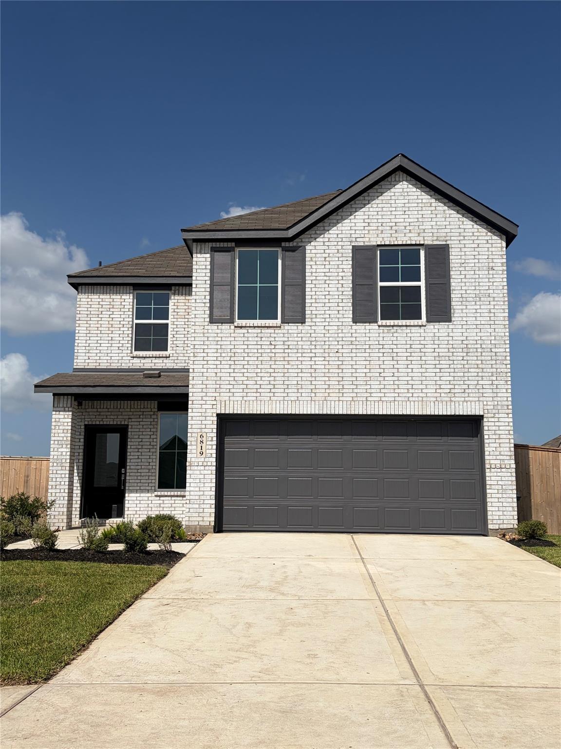 6819 Papillon Lane — photo