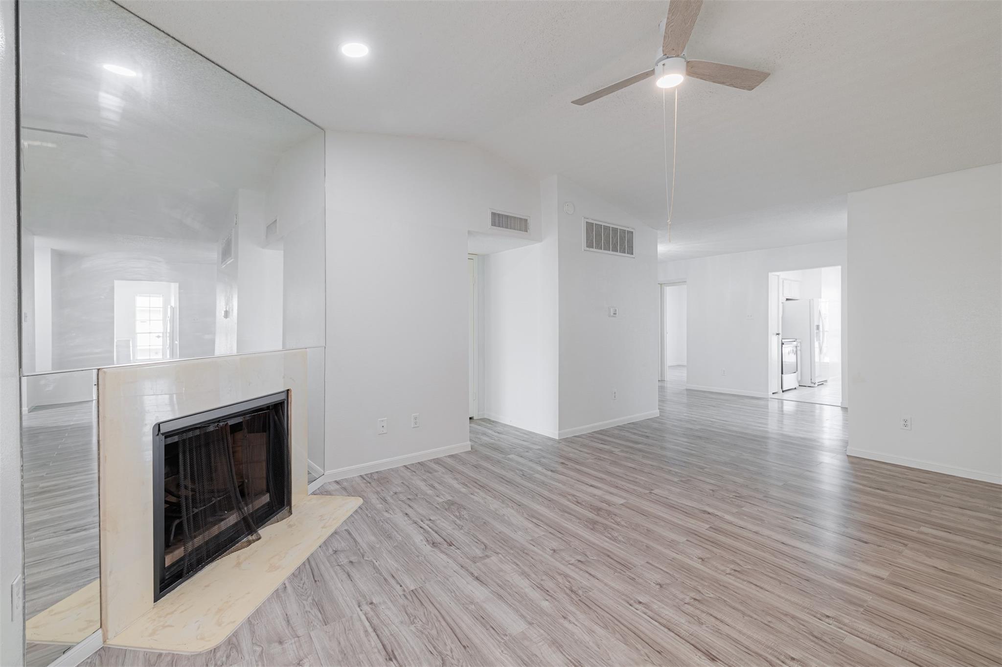 11201 Lynnbrook Drive #3506 — photo