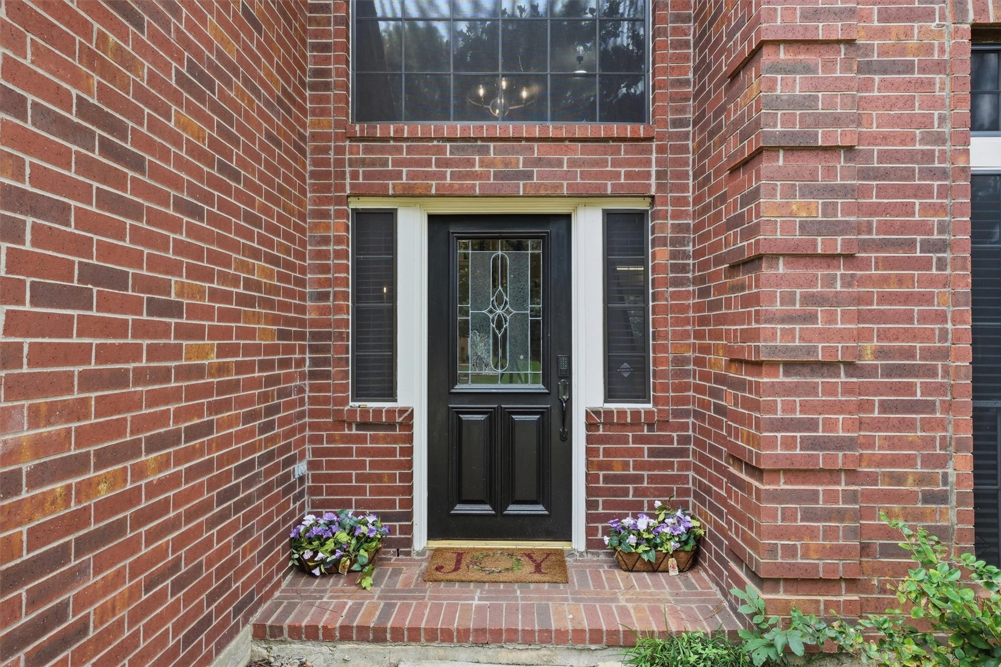 2413 Piney Woods Drive — photo