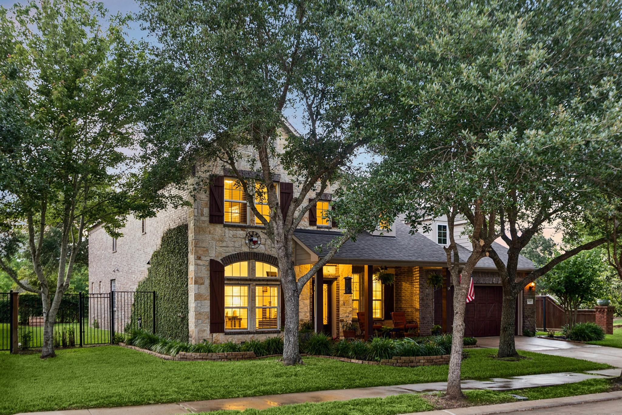 3102 London Lane — photo