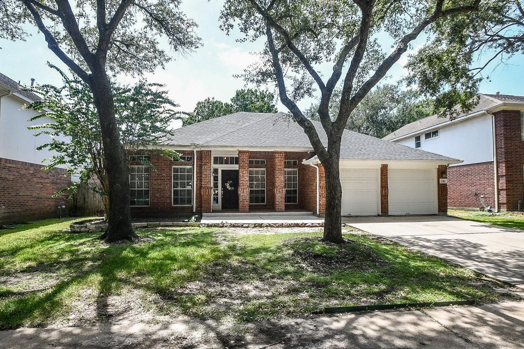 2310 Lashley Court — photo