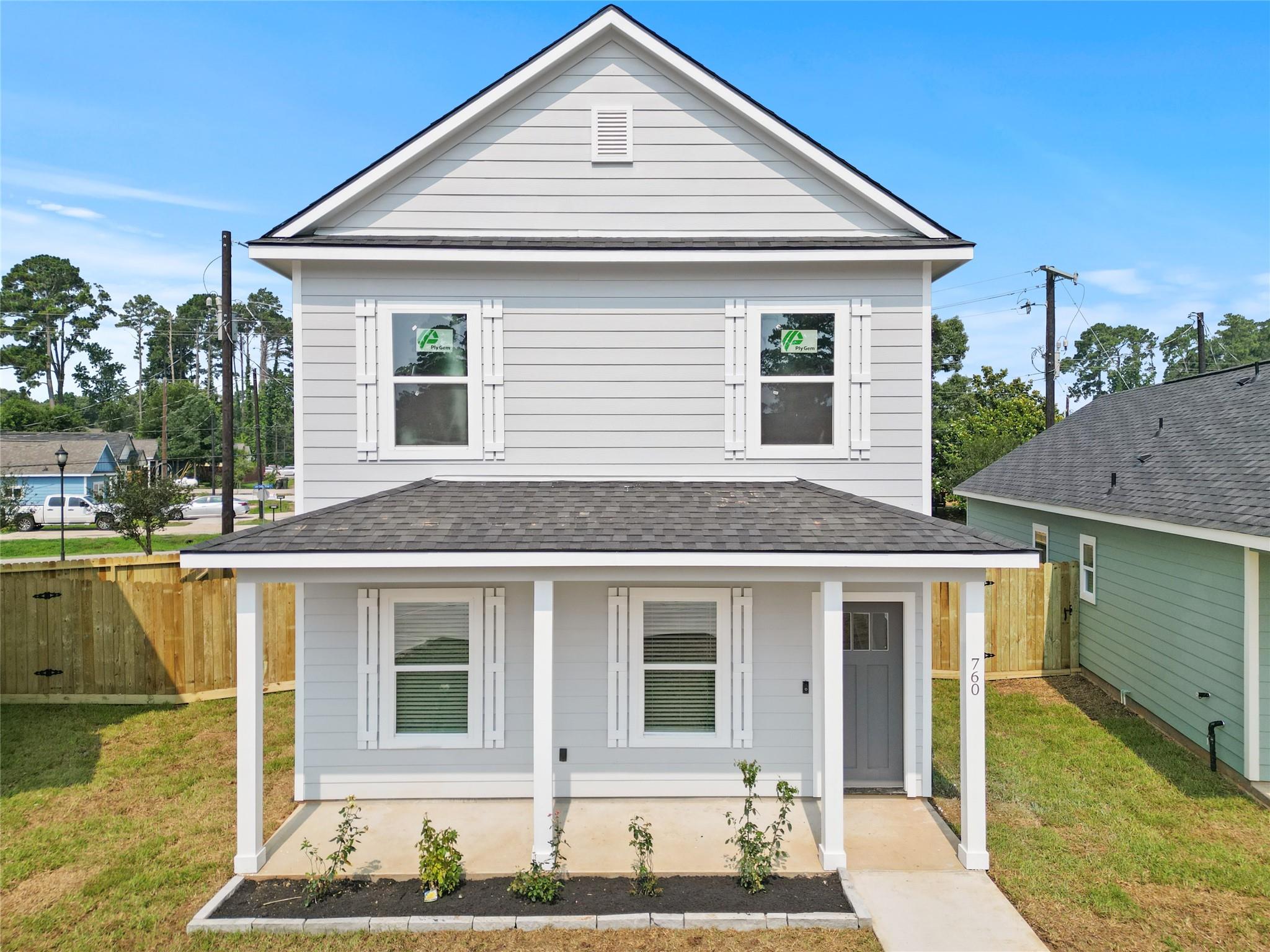 760 Juneau Court — photo