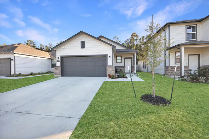 16858 Pandora Way — photo