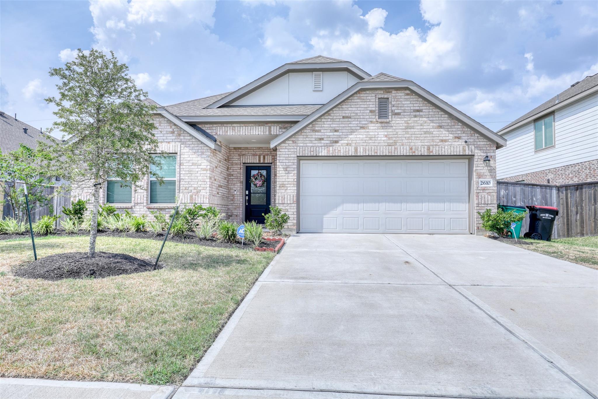 2610 Olivine Stone Drive — photo