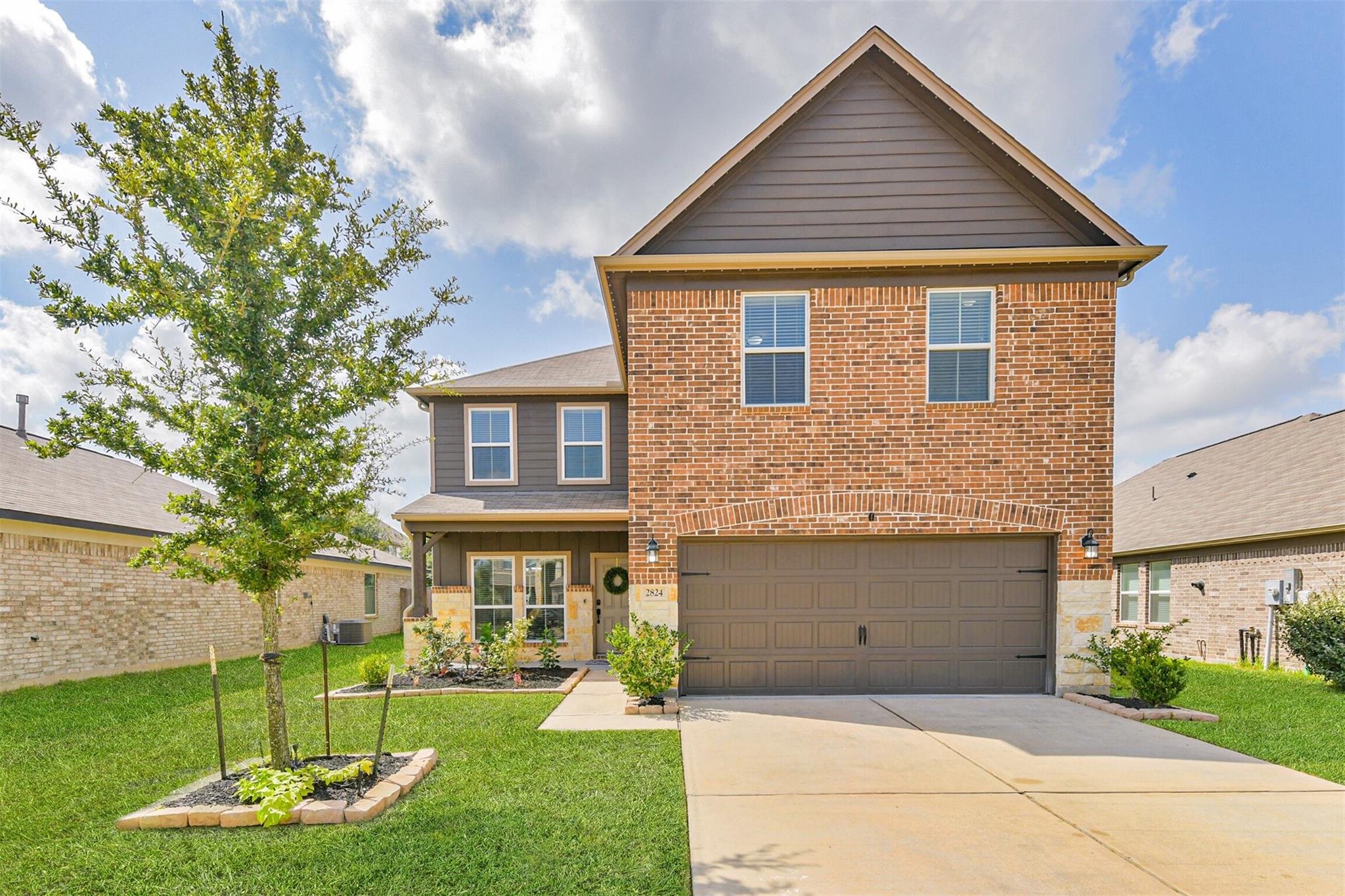 2824 Beech River Court — photo