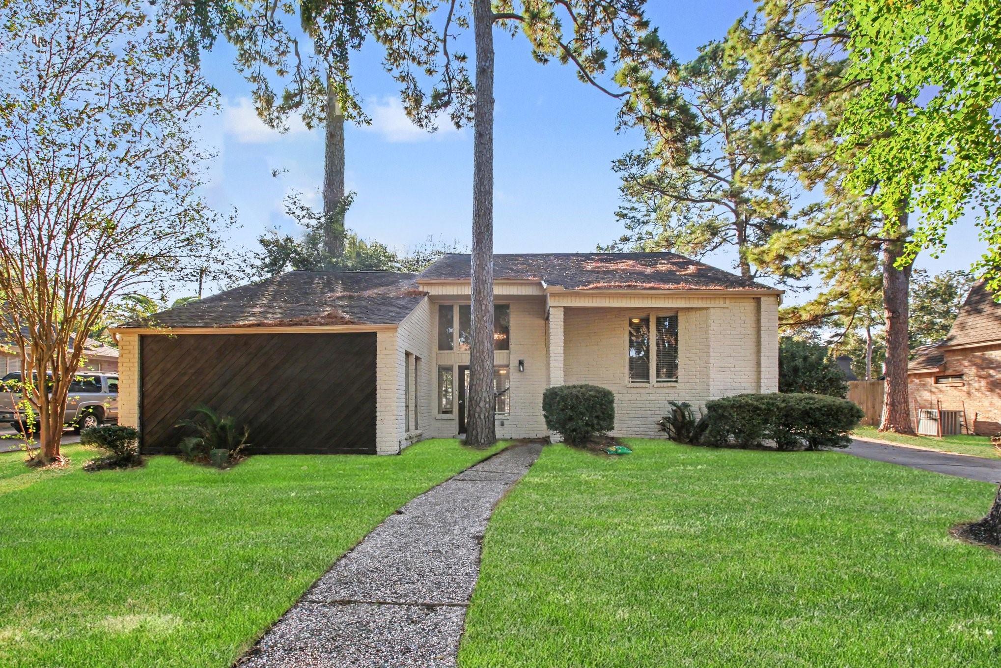 3515 Woodbriar Drive — photo