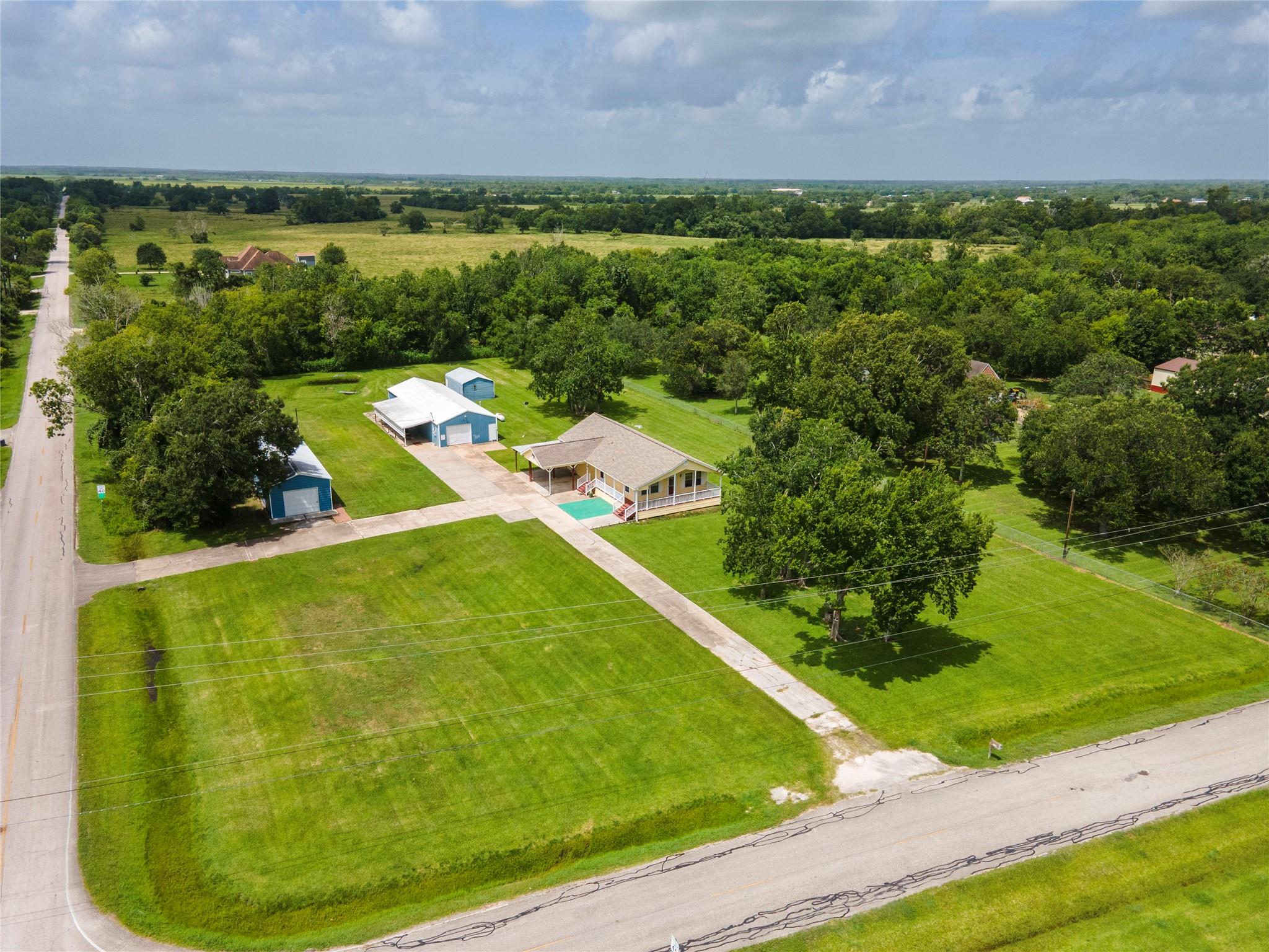 5710 County Road 166 — photo