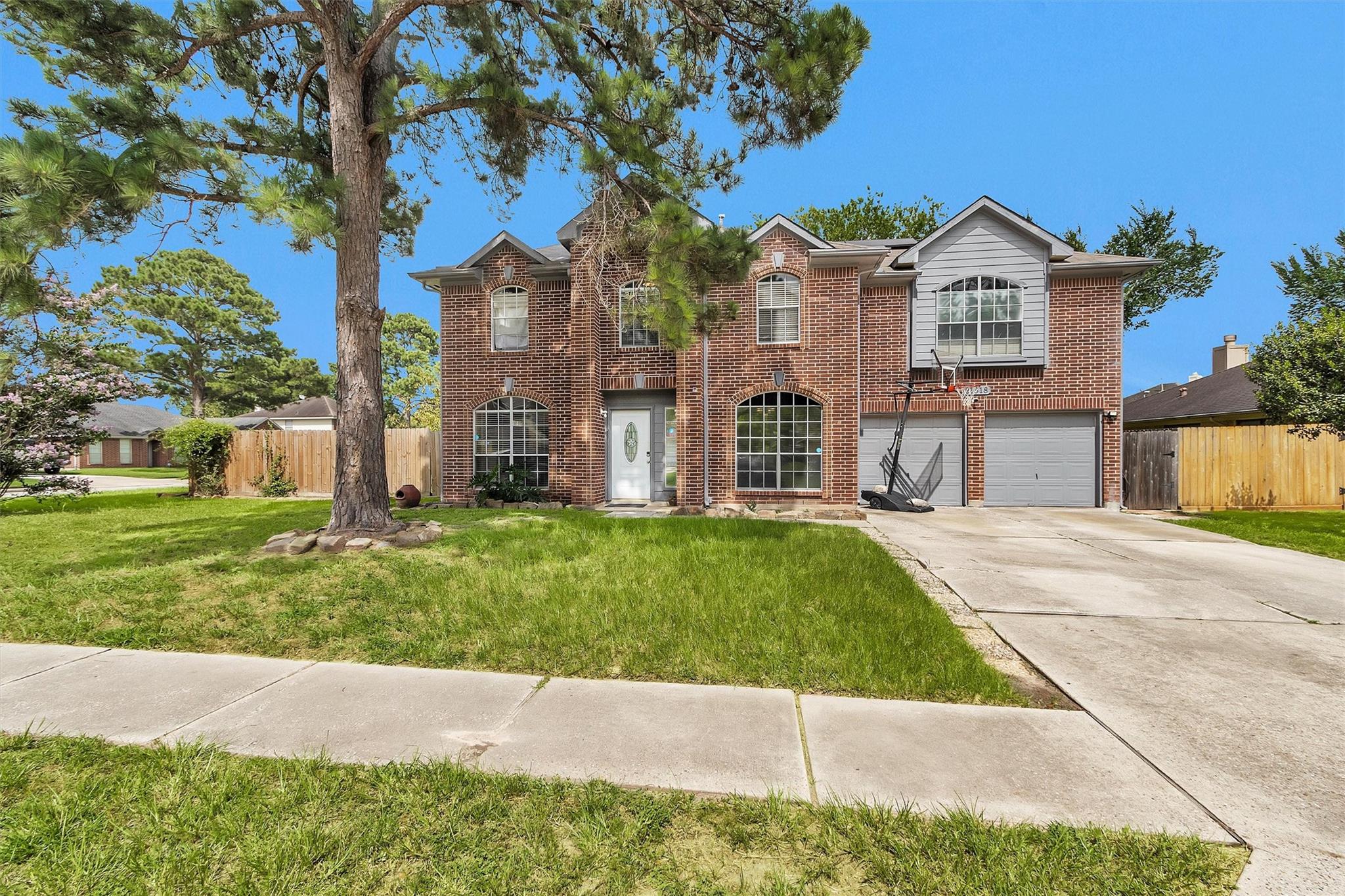 21618 Nottinghill Drive — photo