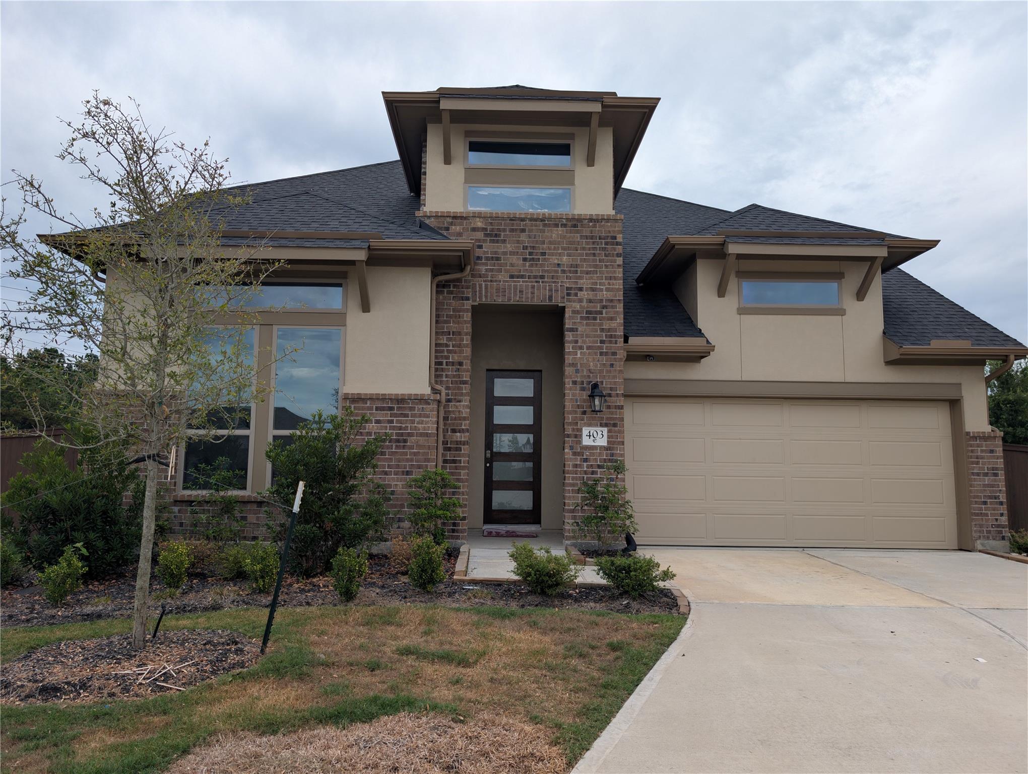 403 Hillview Nature Drive — photo