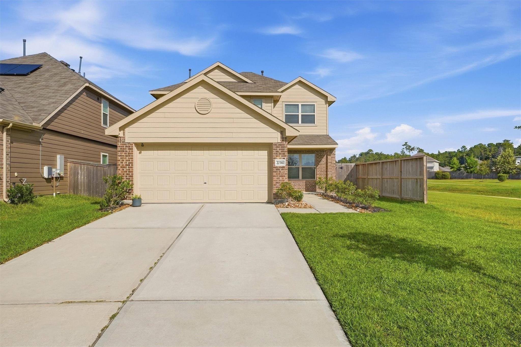 22381 Curly Maple Drive — photo
