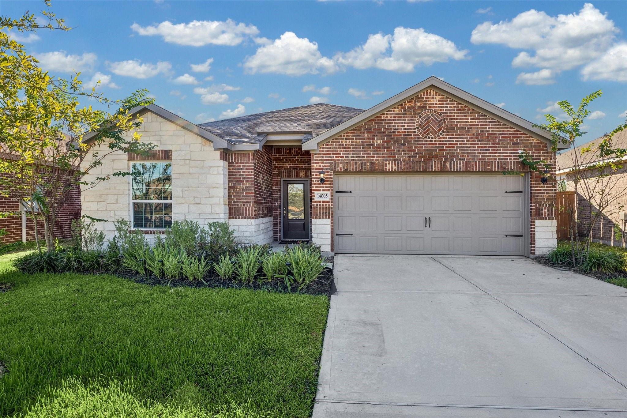14005 Freeboard Drive — photo
