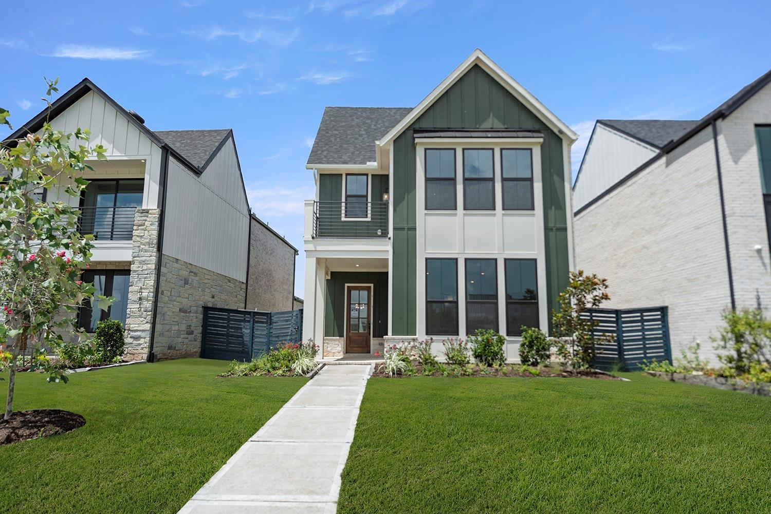 10806 Pioneer Point — photo