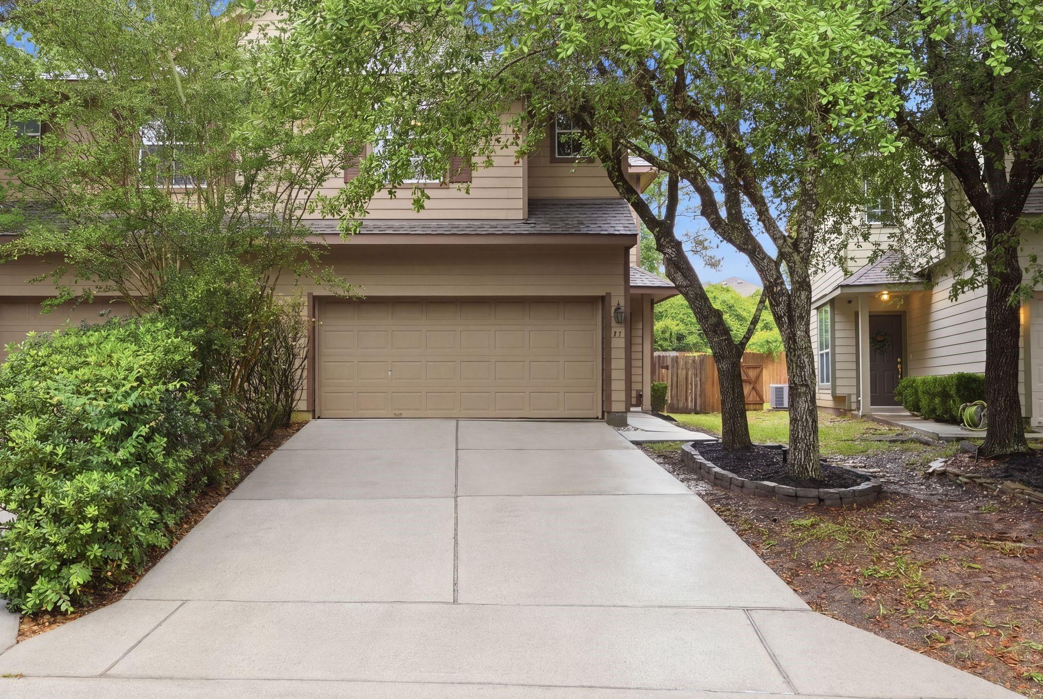 71 S Burberry Park Circle — photo