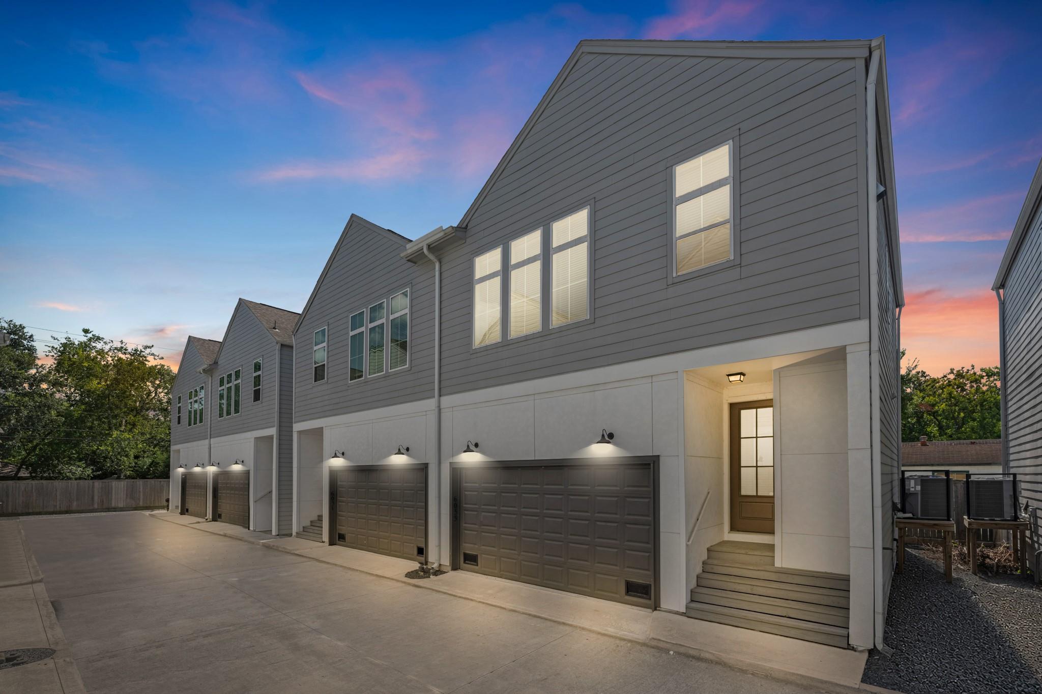 6033 Cypress Street — photo