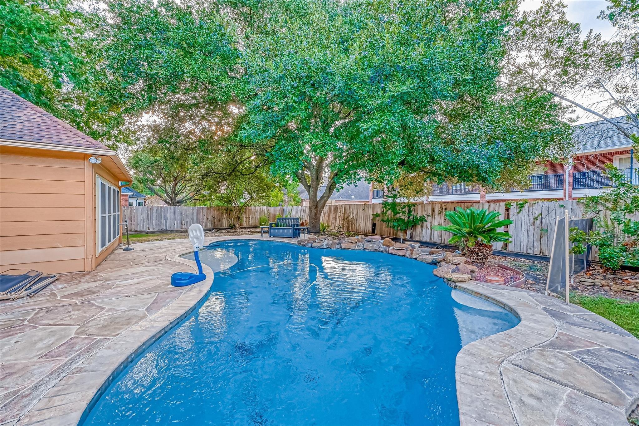 13710 Bayou Parkway Court — photo