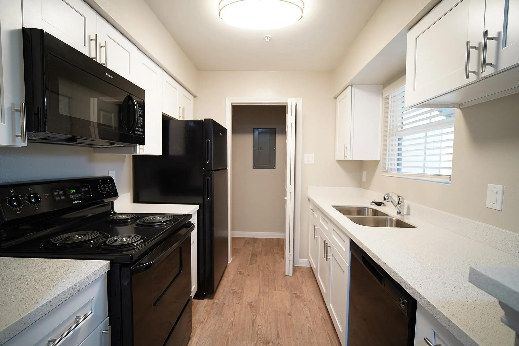 8455 Will Clayton Parkway #509 — photo