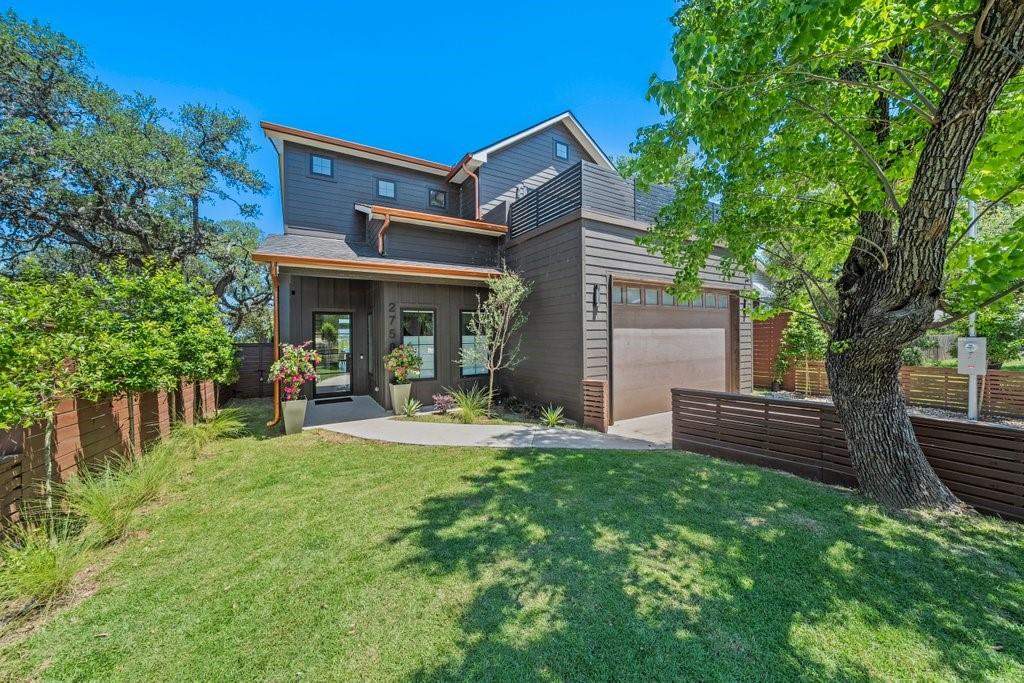 2758 Lakeshore Drive — photo