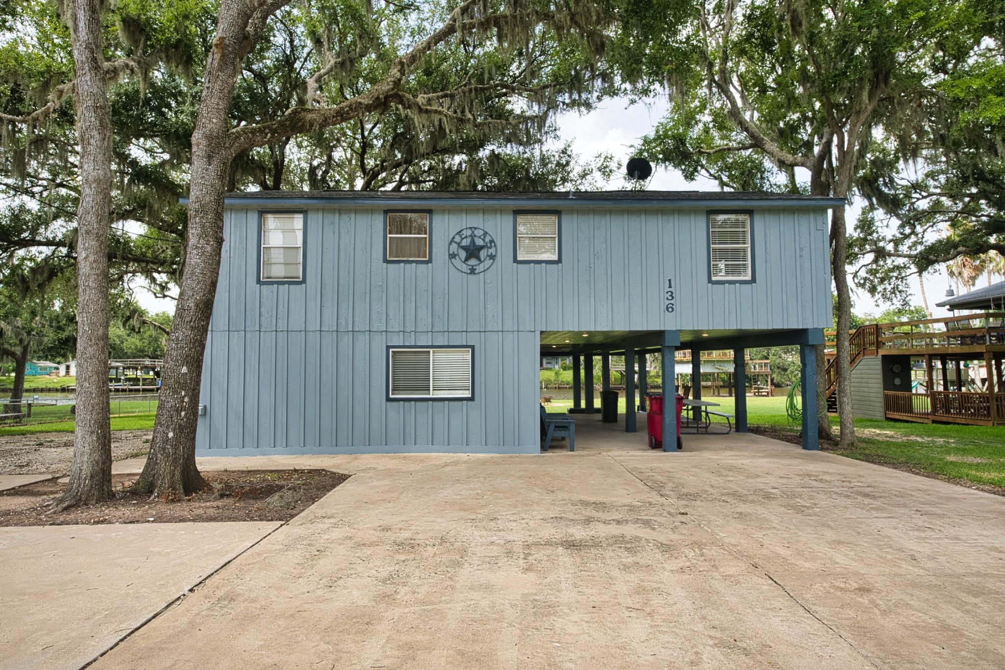 136 Pr 652, Sargent, TX 77414 — photo 3