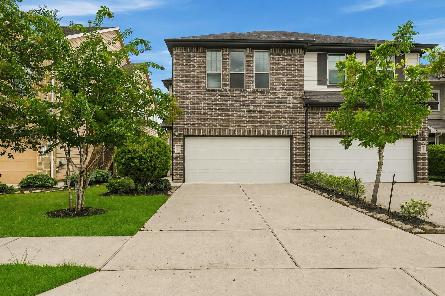 8734 Laurel Crest Drive — photo