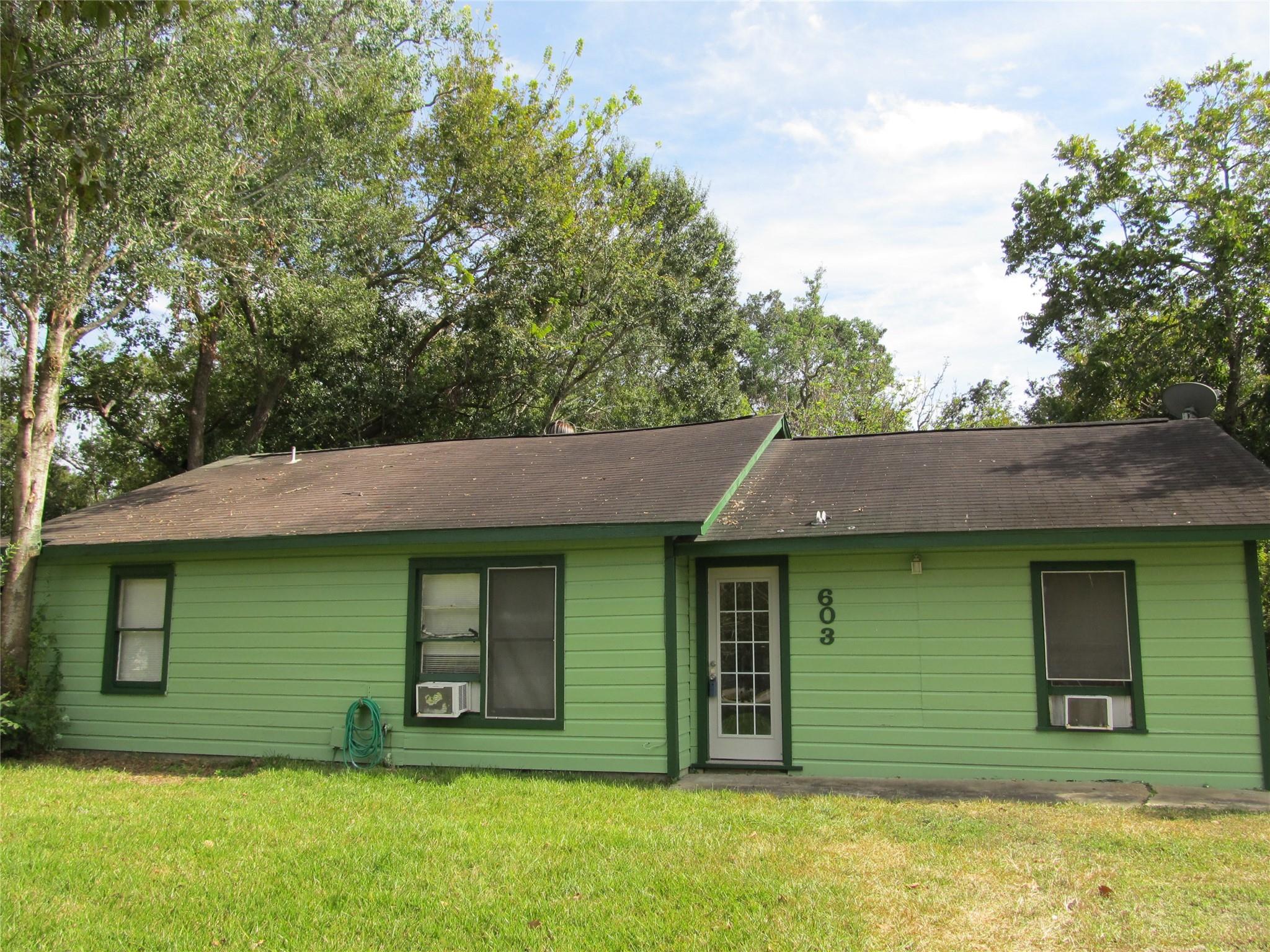 603 Coryell Street — photo