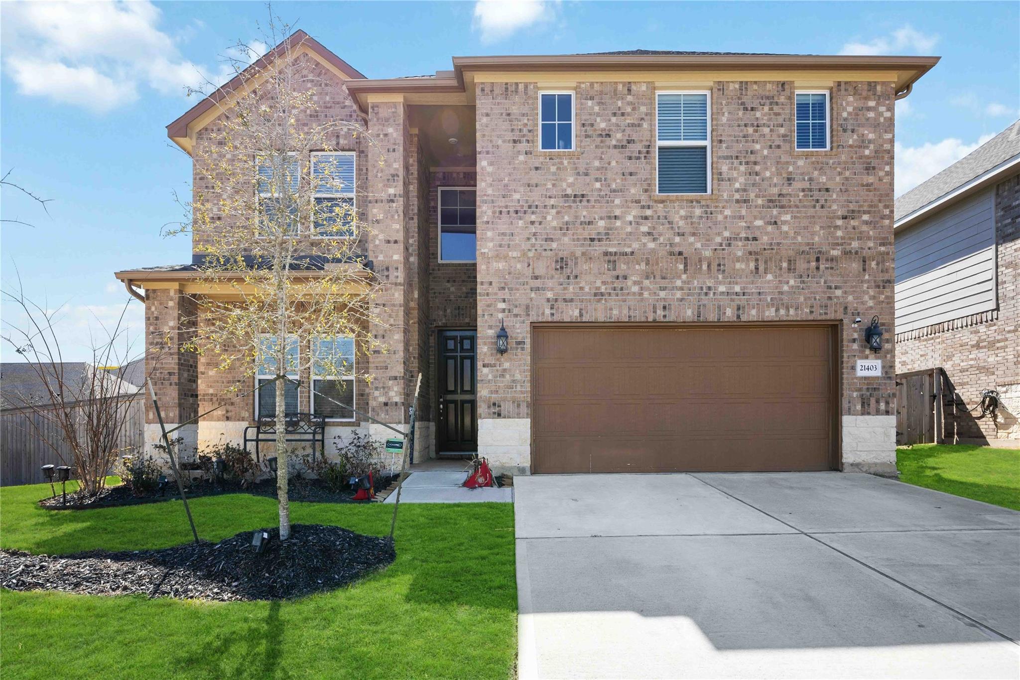 21403 Hartwig Court — photo