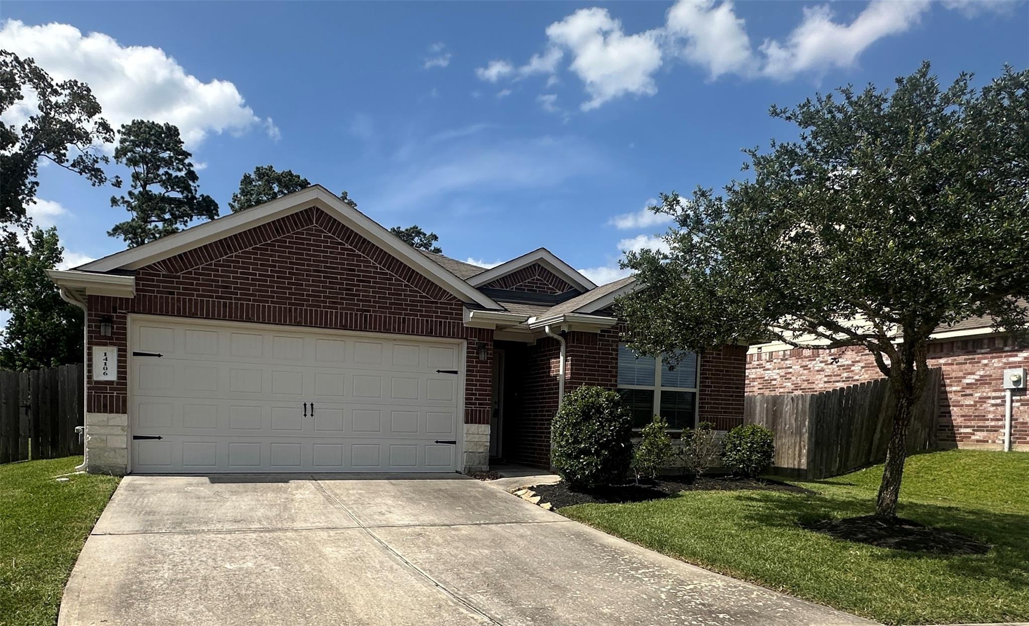 14106 Locke Point Court — photo