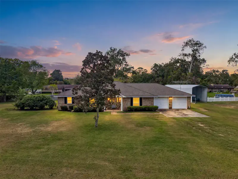 1112 Knox Lane — photo