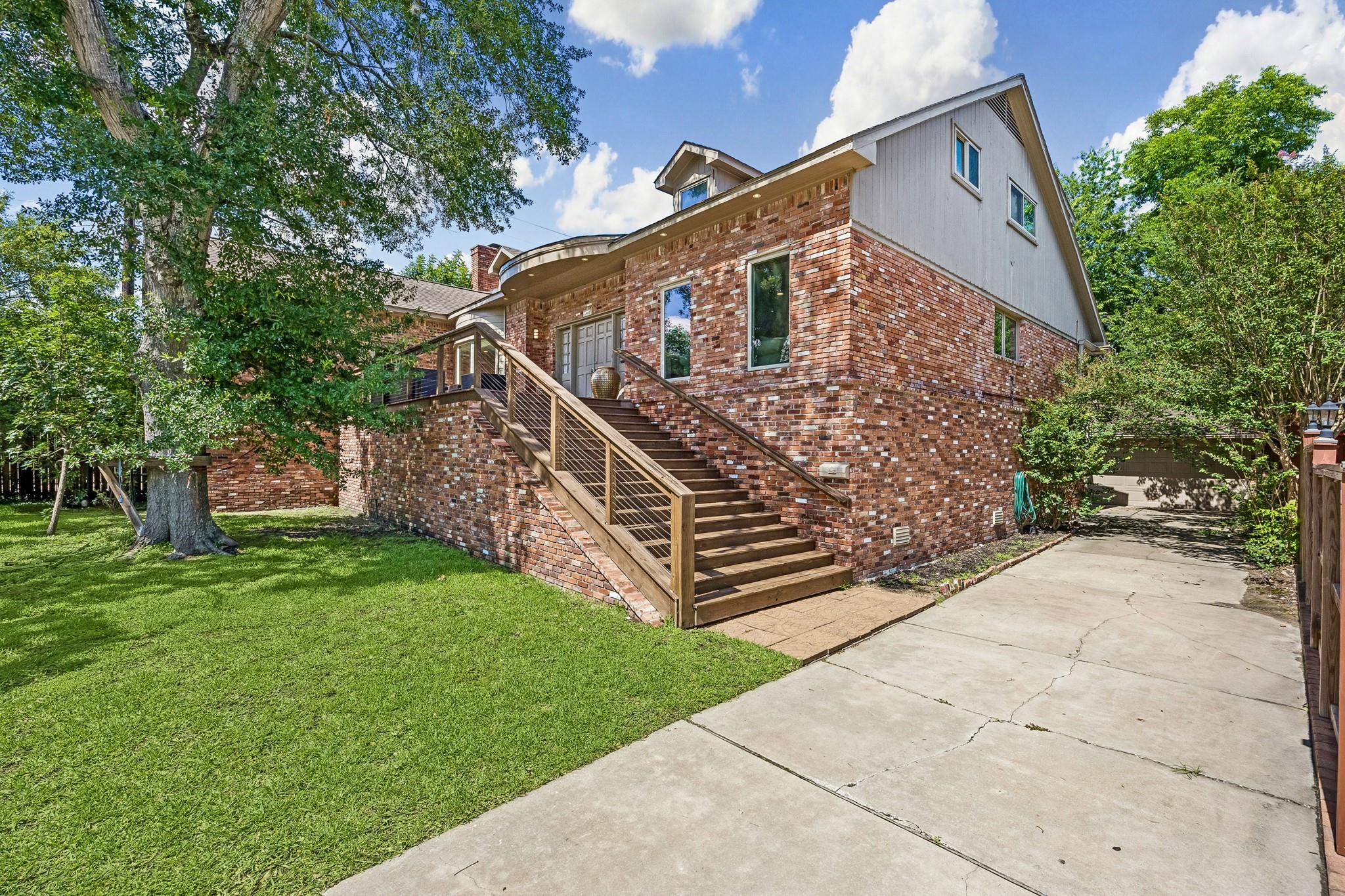 9703 Oasis Drive — photo