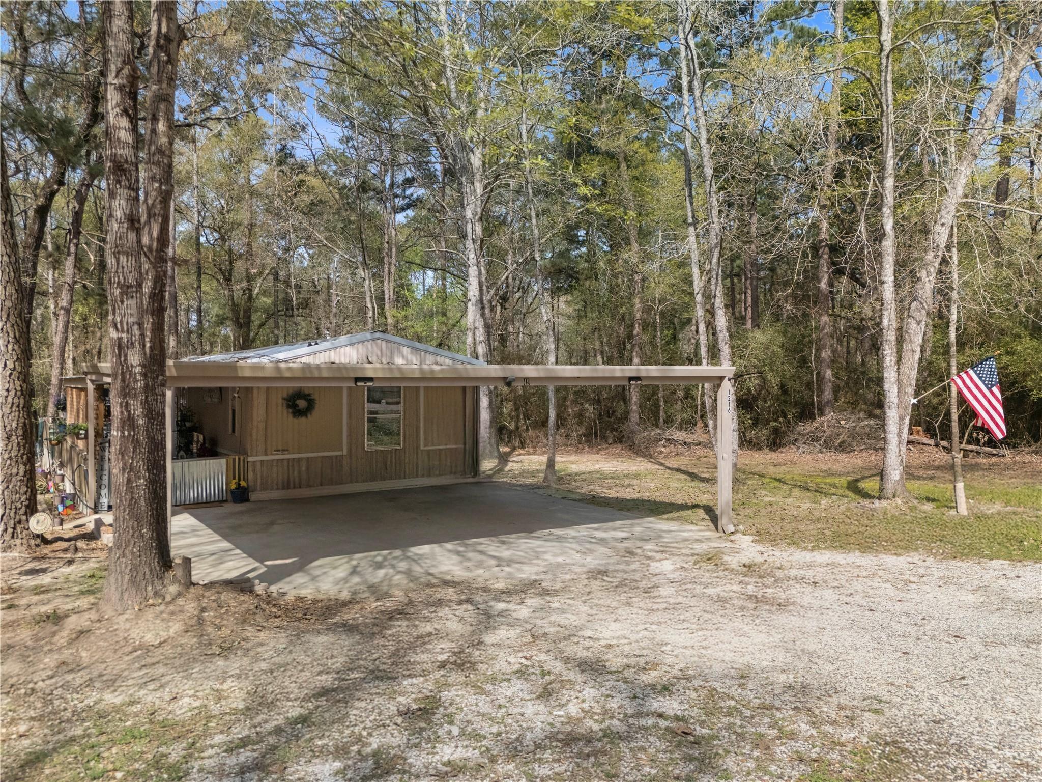 1216 Cardinal Lane — photo