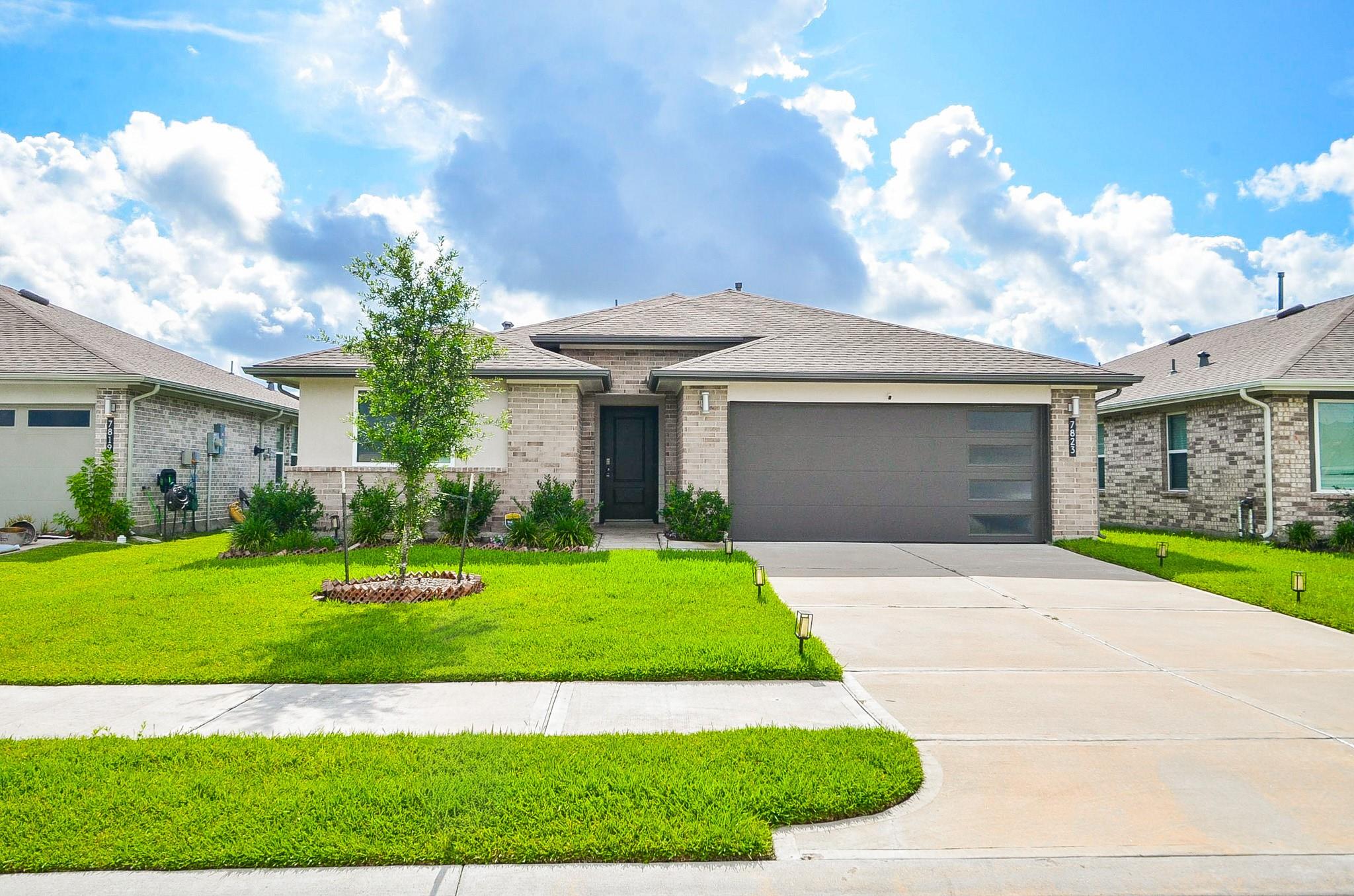 7823 Brushwood Drive — photo