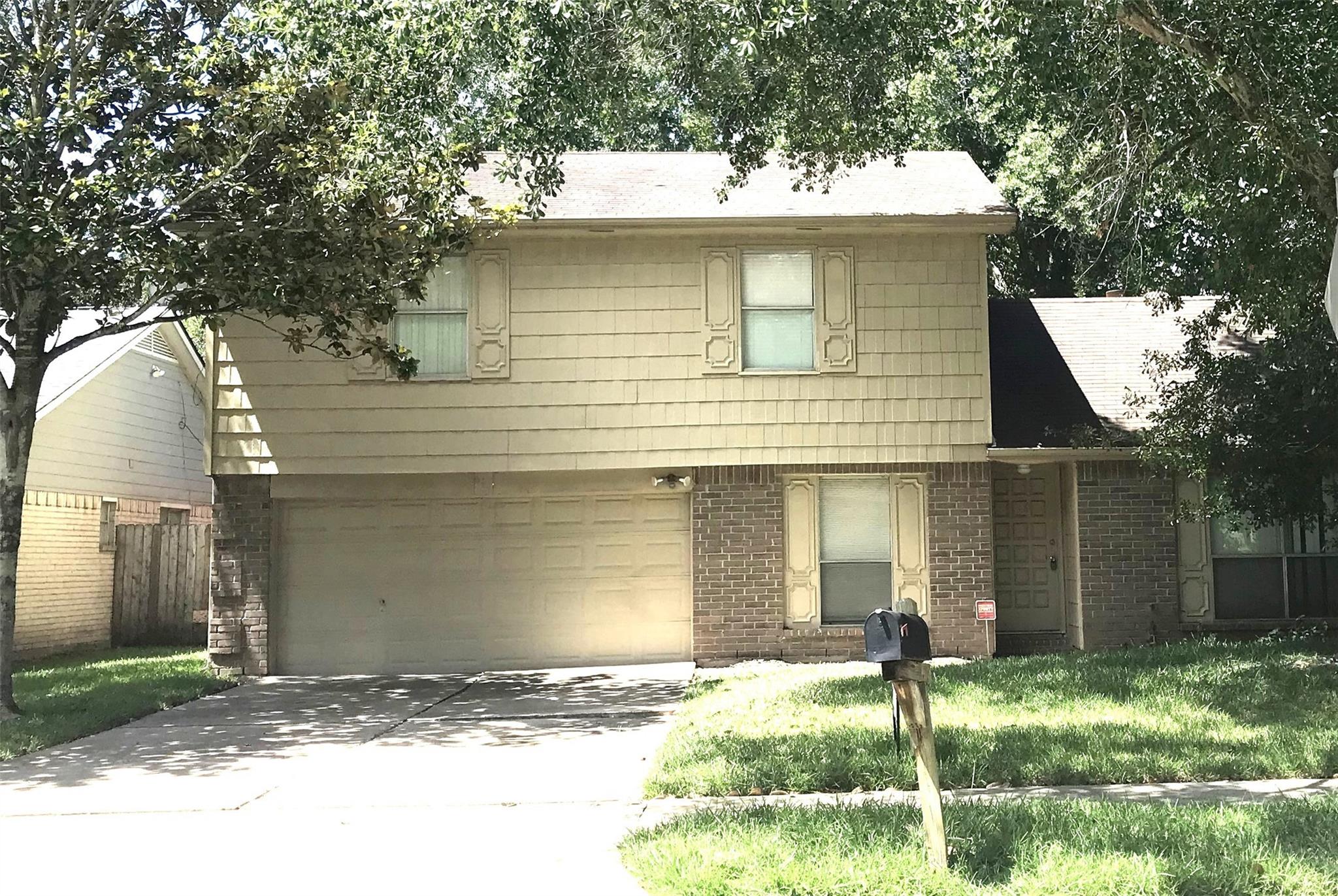 614 Live Oak Drive — photo