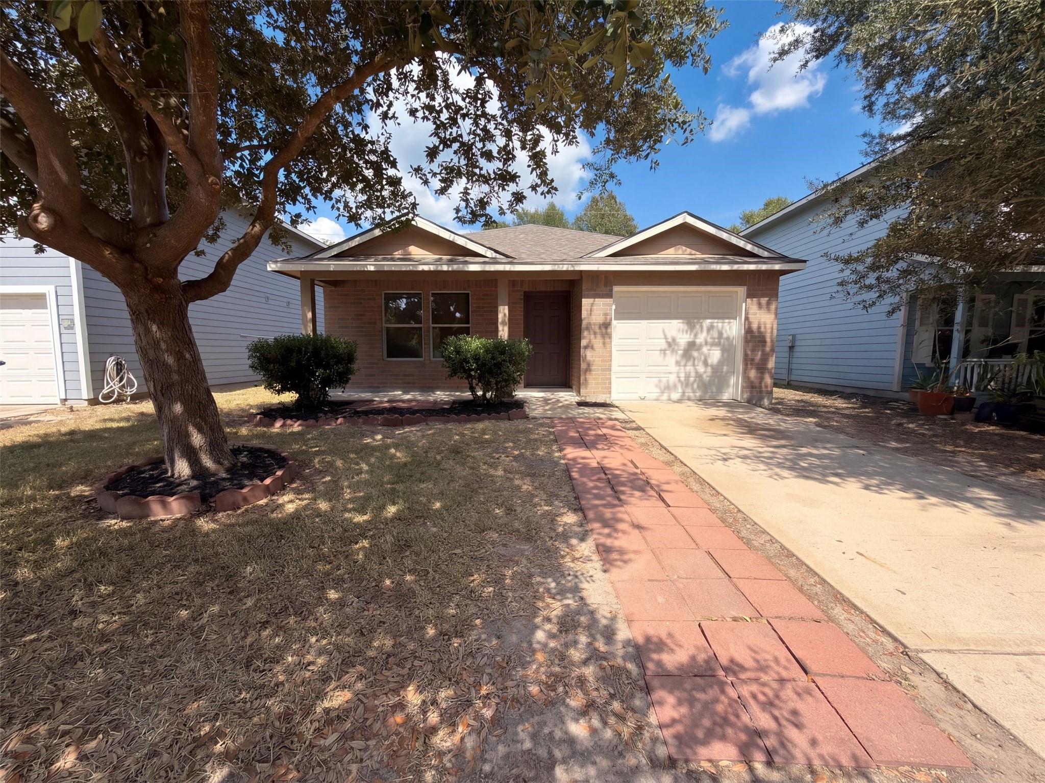 7435 Kennemer Drive — photo