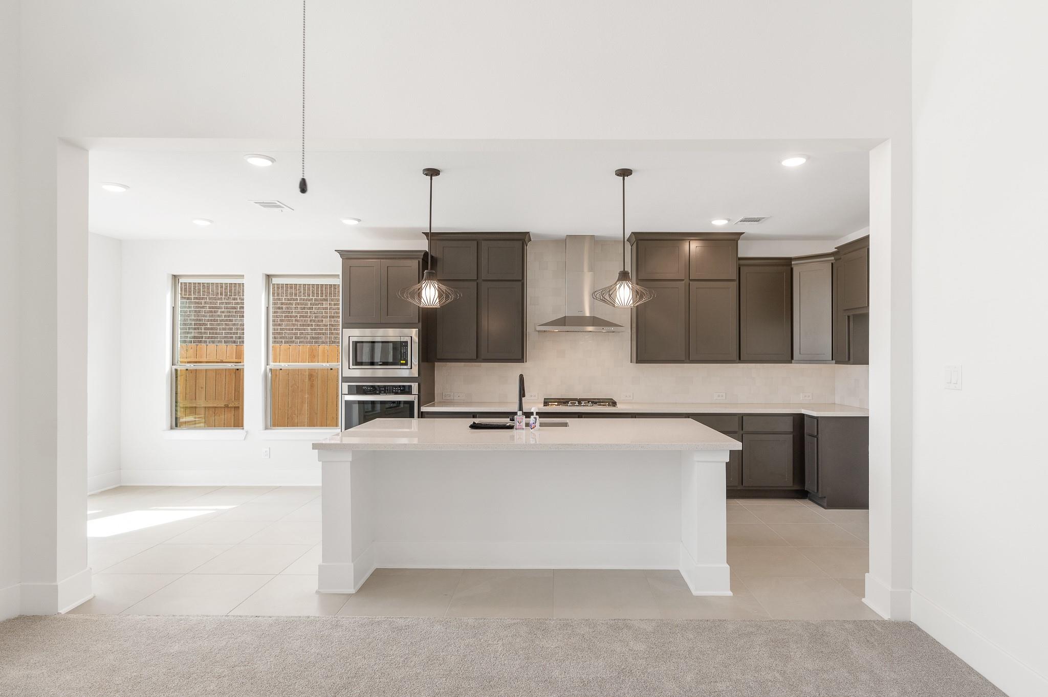 21127 Coral View Drive — photo