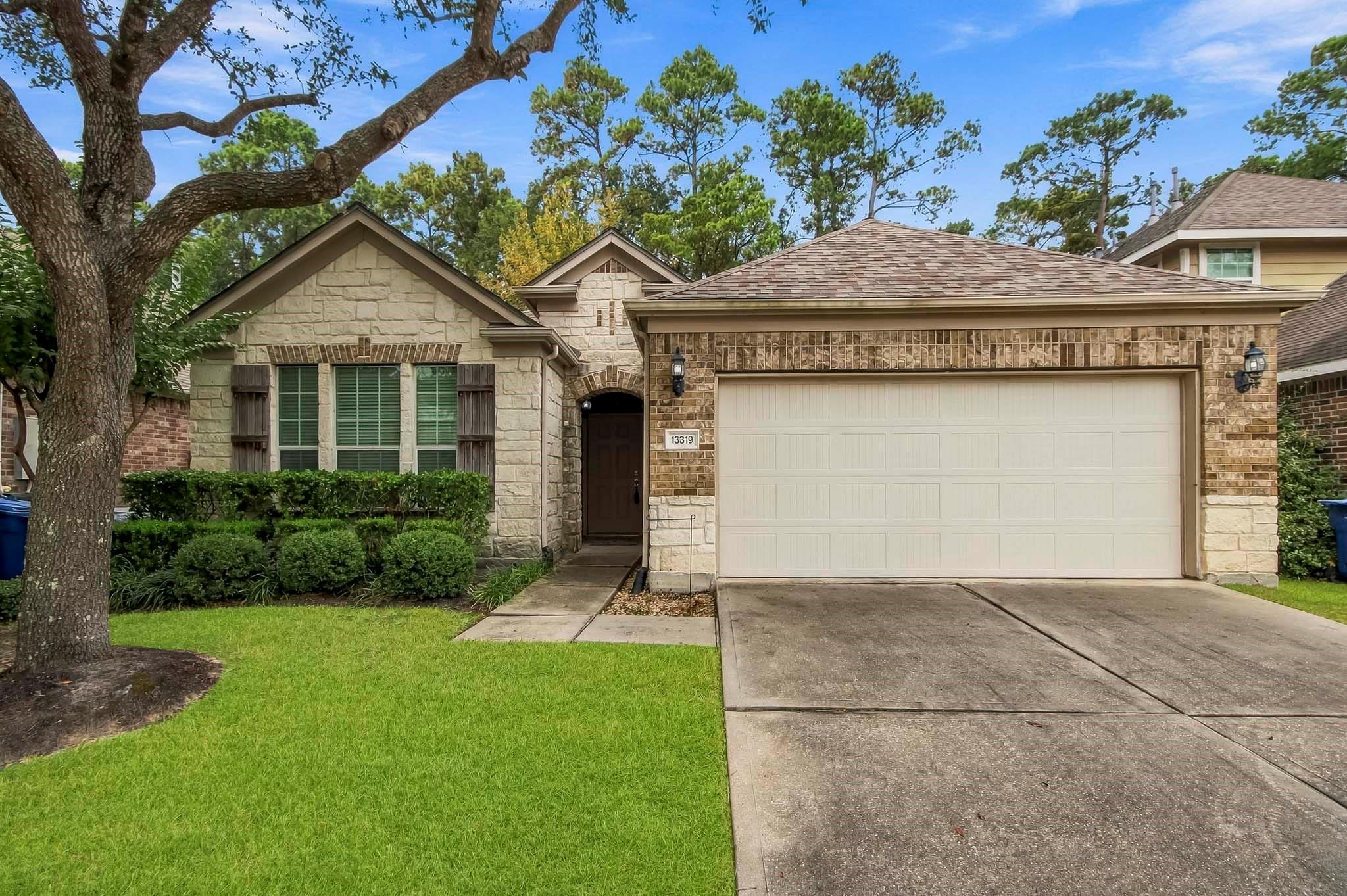 13319 Hartland Lake Lane — photo