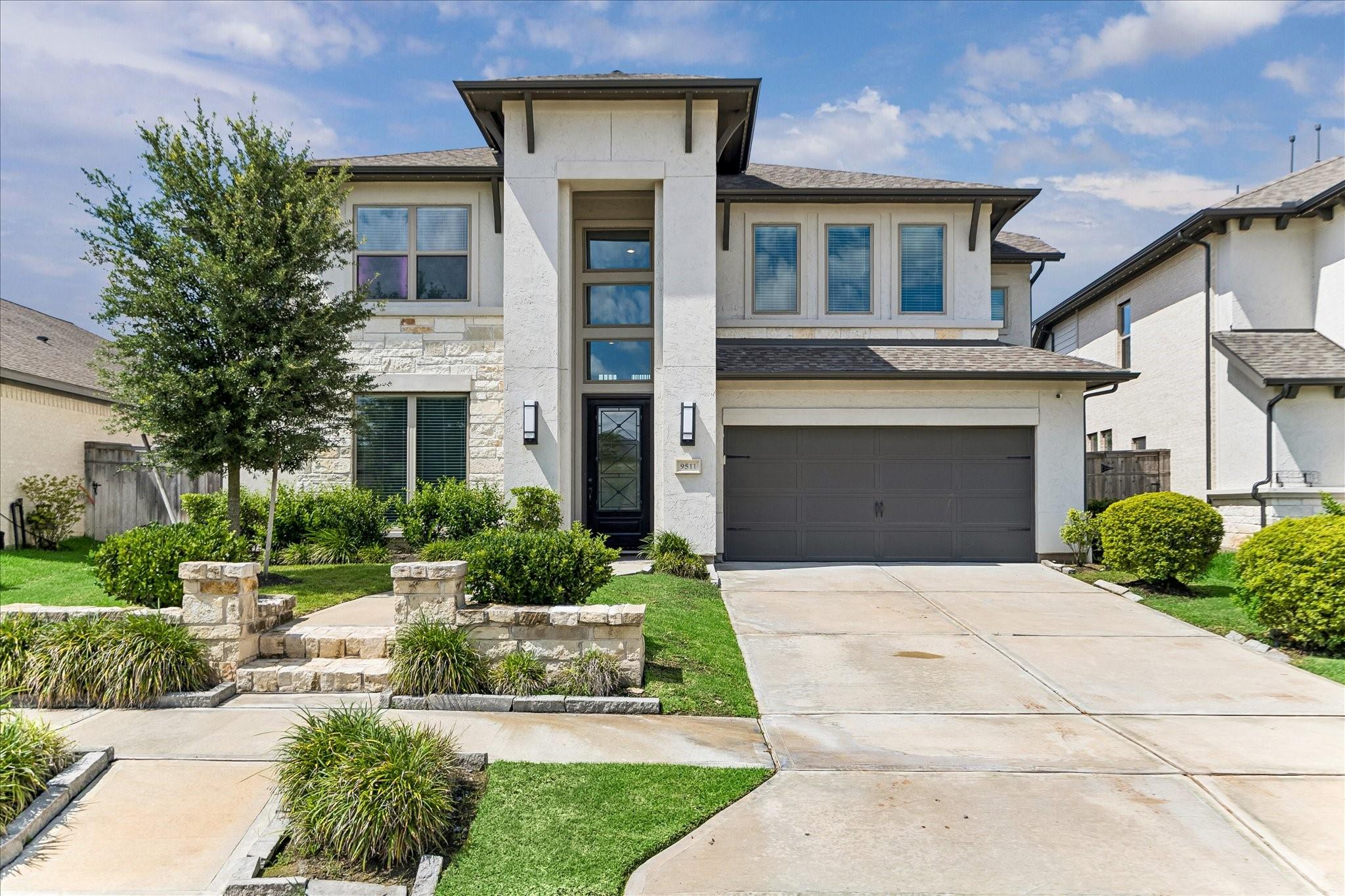 9511 Shaded Tree Drive — photo