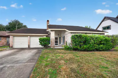 14339 Crosshaven Drive — photo