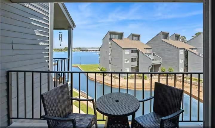 12500 Melville Drive #335D — photo