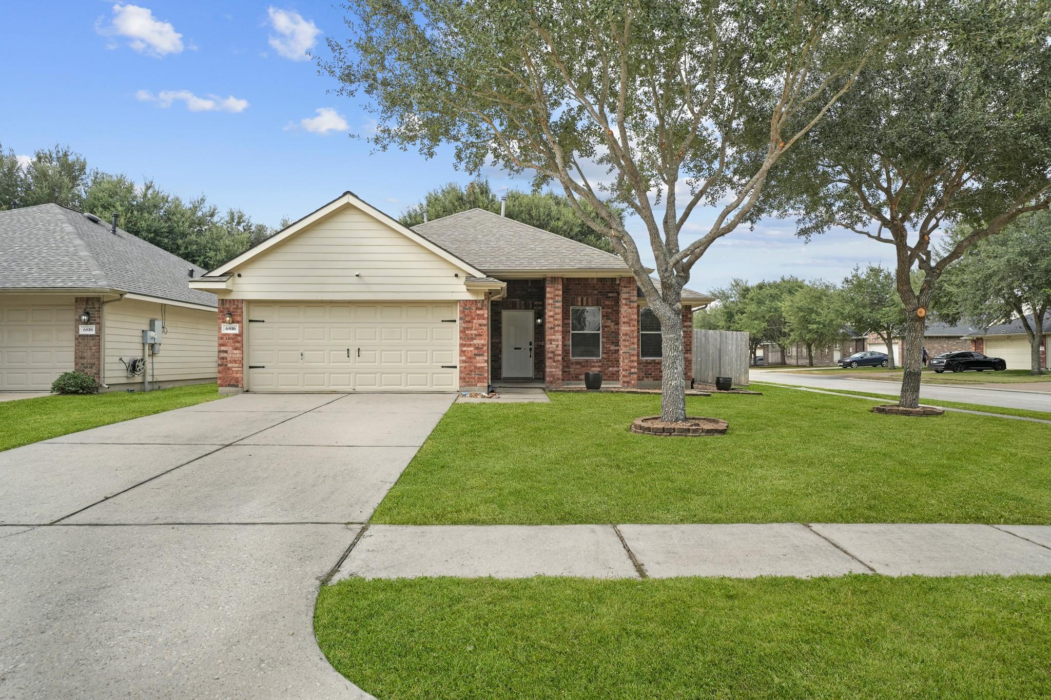 6816 Arbor Hollow Lane — photo