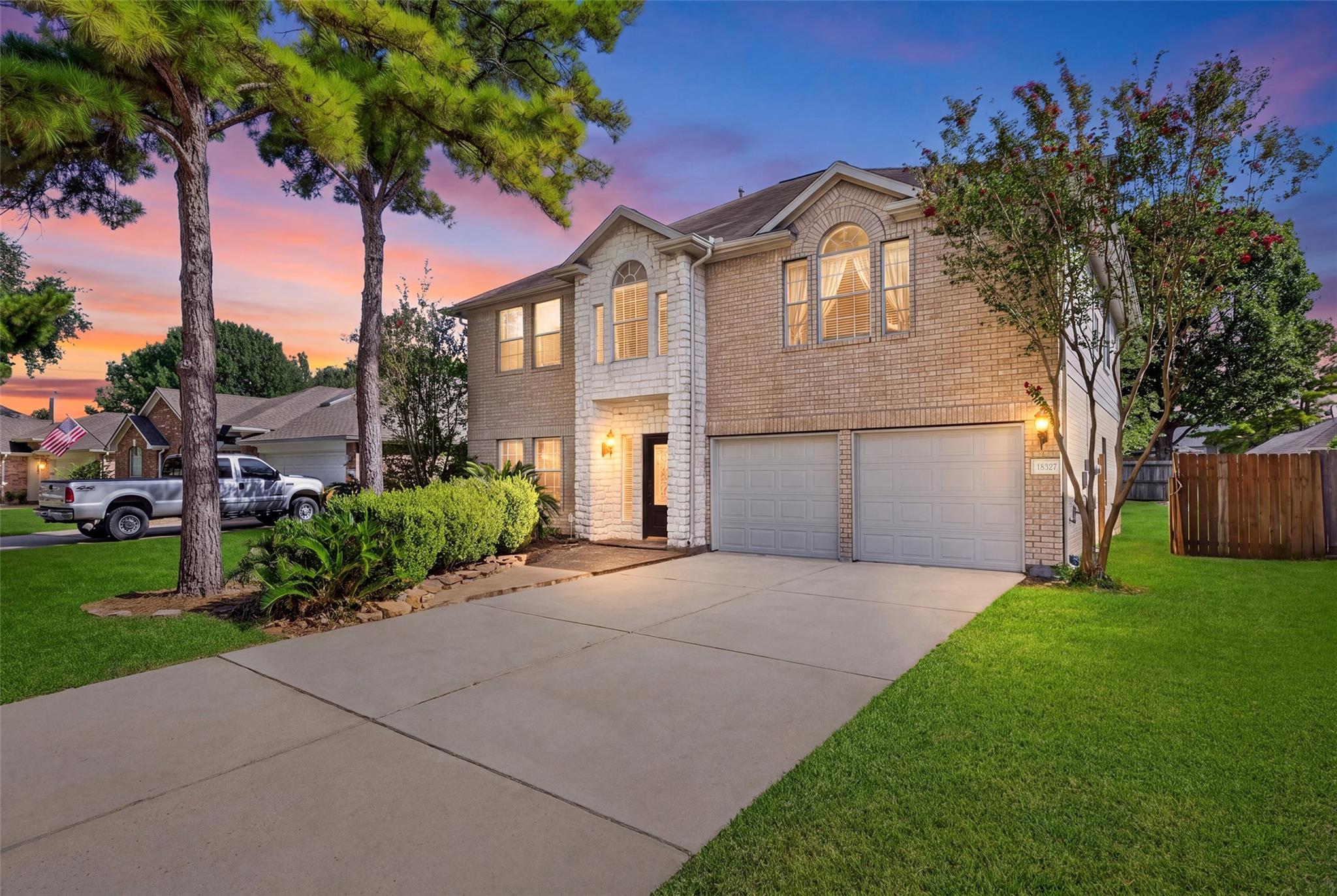 18327 Hollow Branch Court — photo