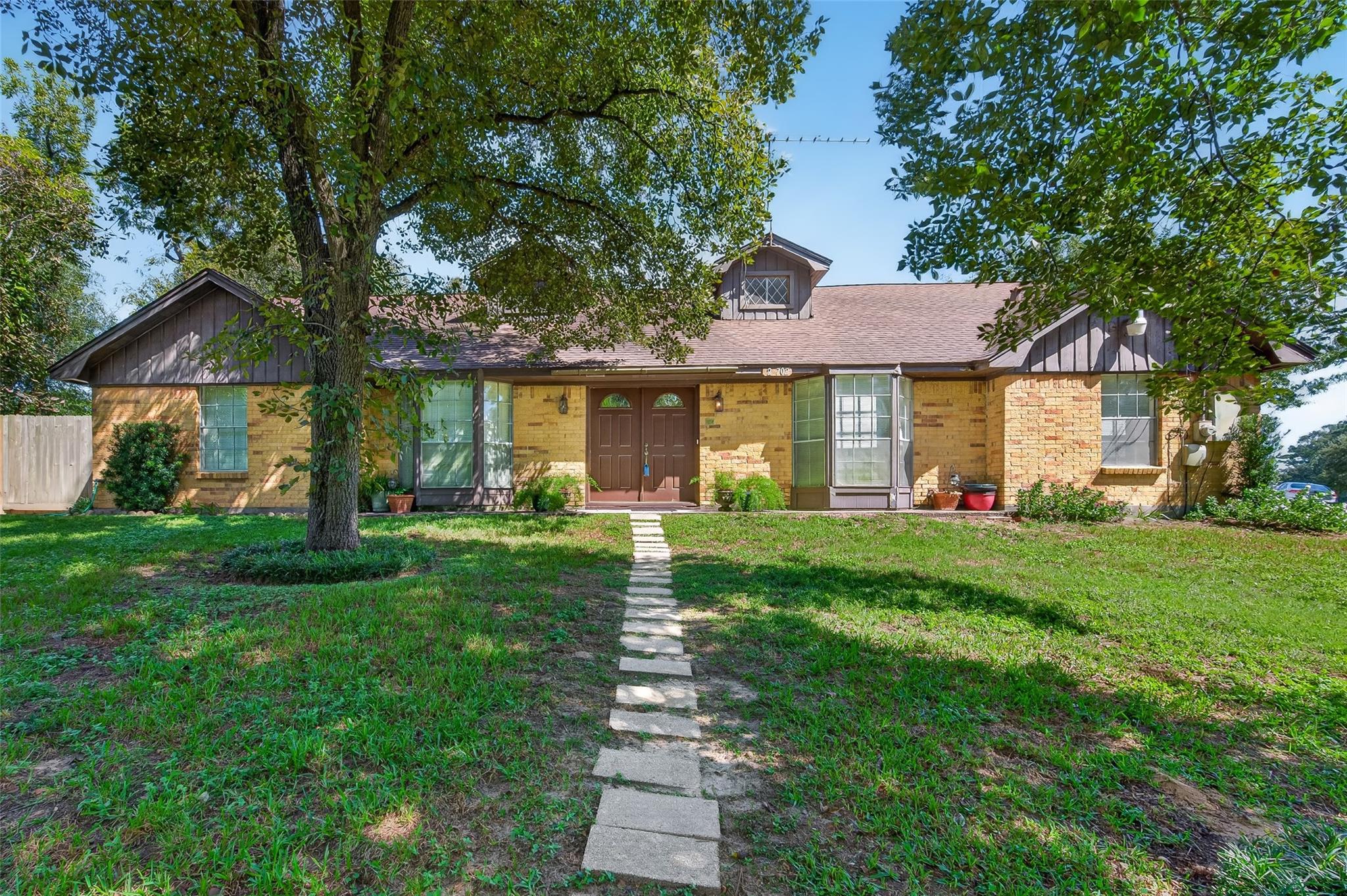 25702 Timber Lakes Drive — photo