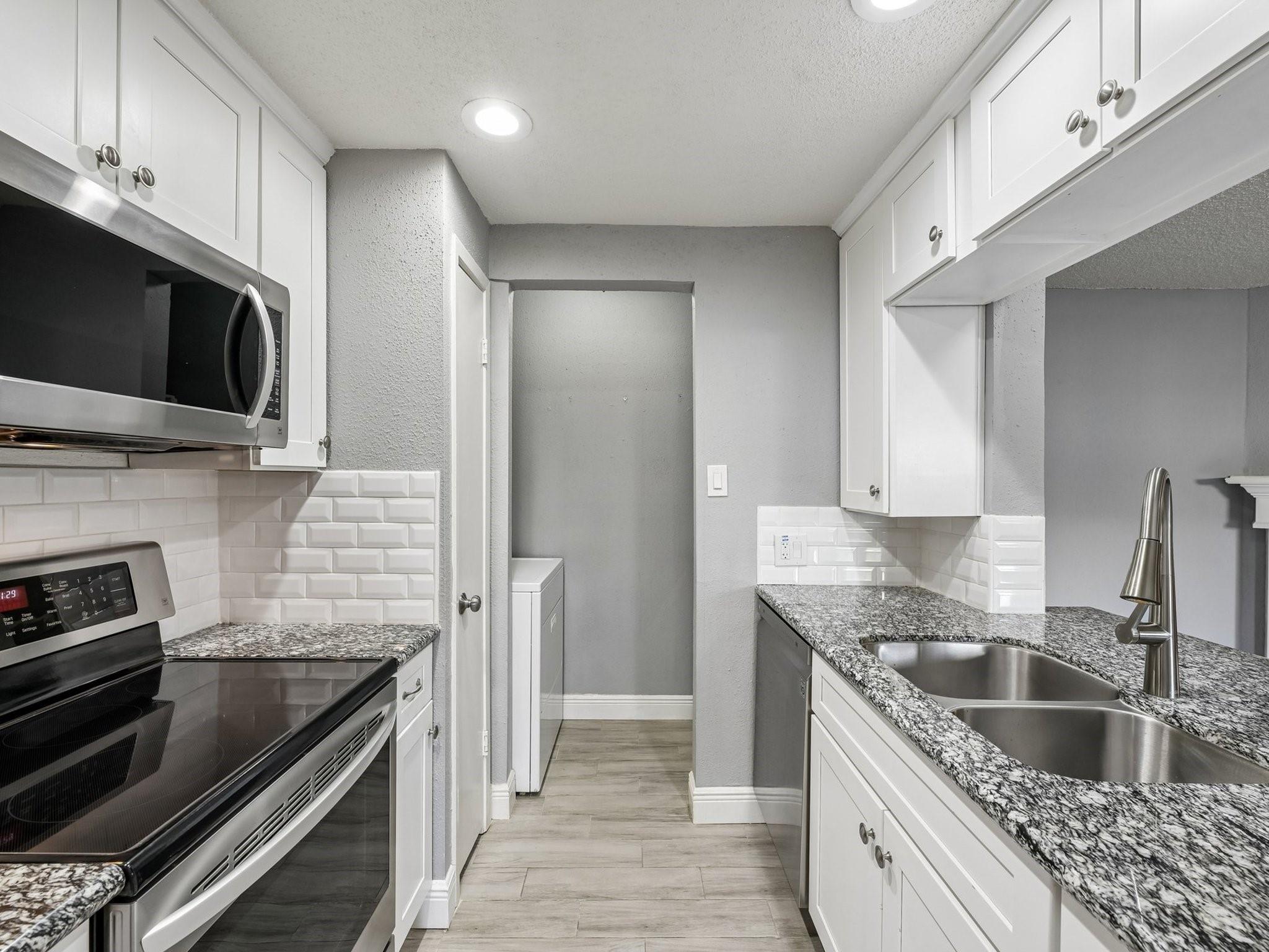 1516 Bay Area Boulevard #Q11 — photo